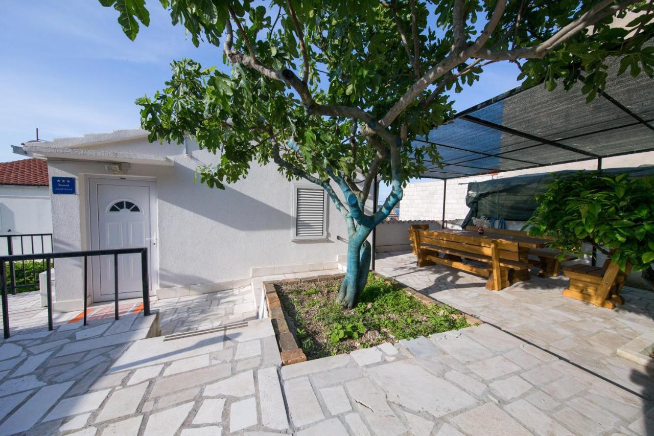 Strma Apartments فيس المظهر الخارجي الصورة